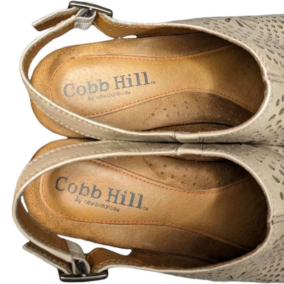 Cobb Hill by New Balance Tan Sandals - Picture 6 of 9